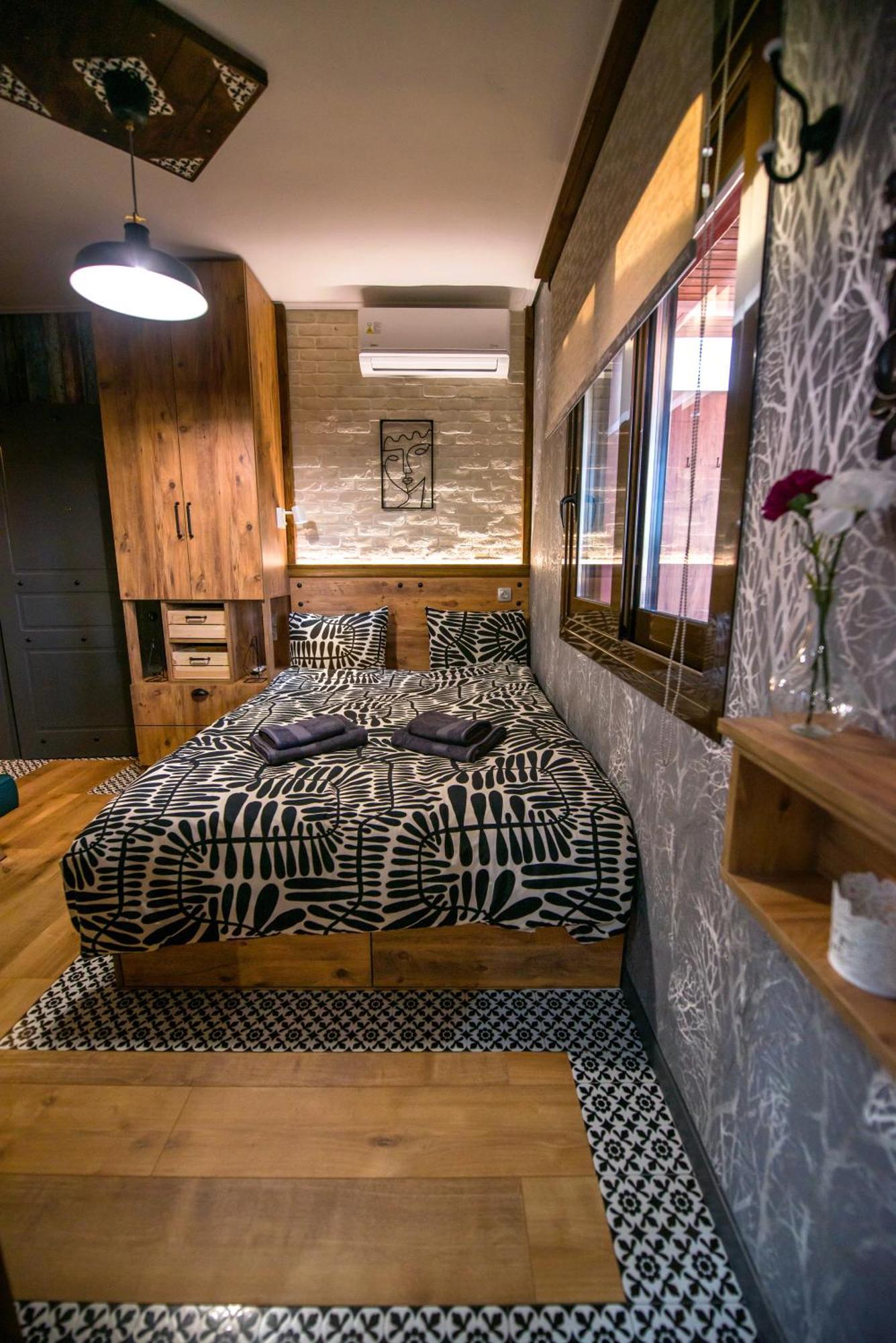 Luxury In The Centre Of The City Trikala  Ngoại thất bức ảnh